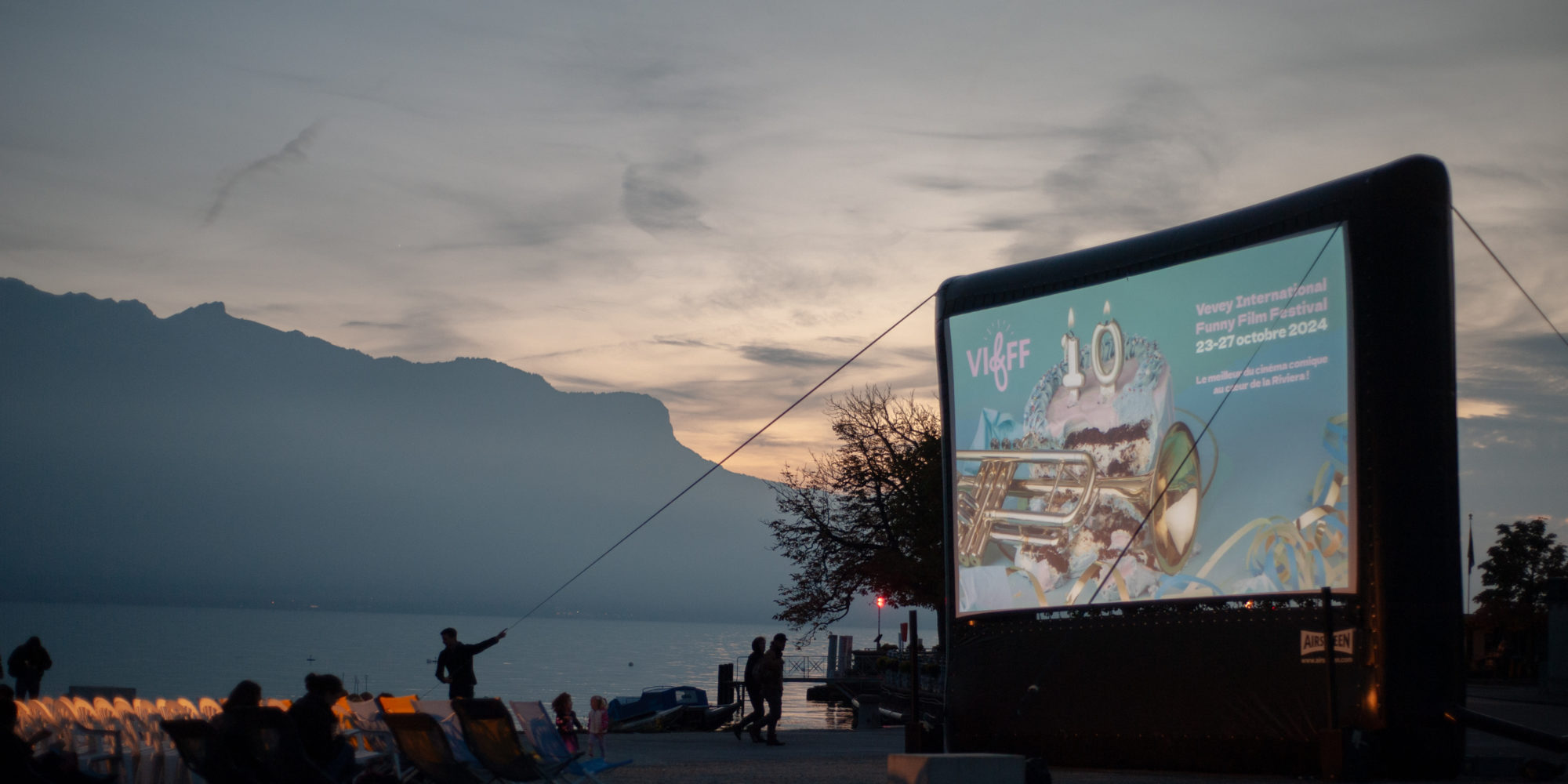 Open Air du VIFFF au bord du lac, au coucher du soleil